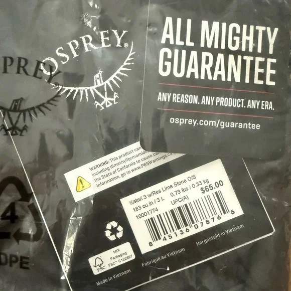 OSPREY Black and Green Hydration Pack - Picture 3 of 3